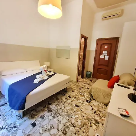 Sweet Life Hospety Group 3*