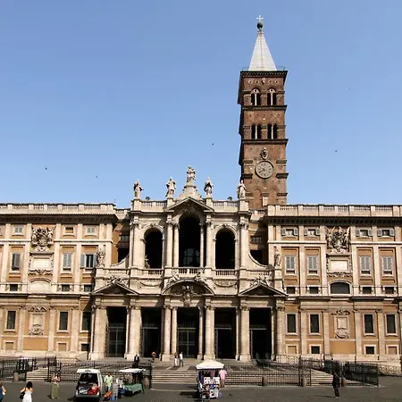 Gæstehus Sweet Life Hospety Group 3*