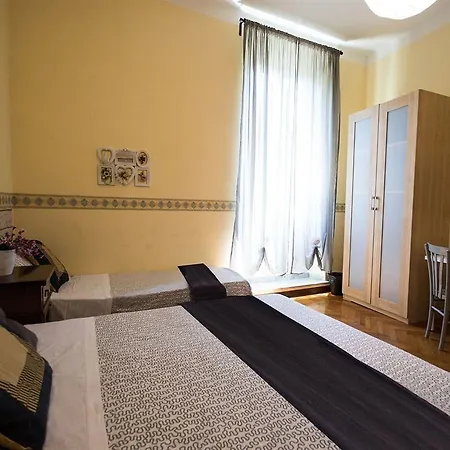 Gæstehus Sweet Life Hospety Group 3*