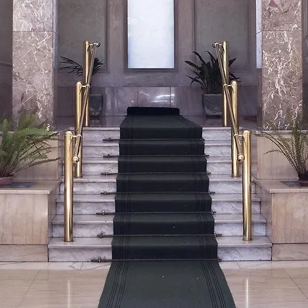 Sweet Life Hospety Group 3* Rom