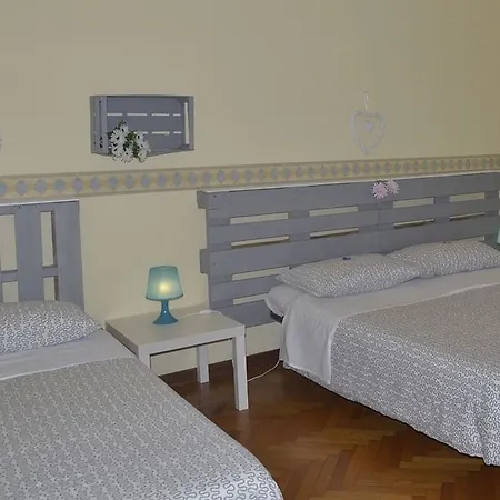 Gæstehus Sweet Life Hospety Group 3*